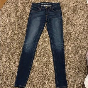 American eagle jeans (strechy)